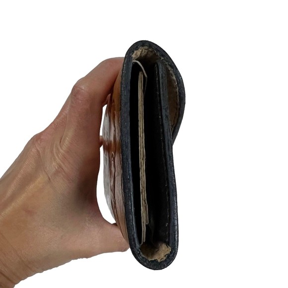 Womens Vtg Hand Tooled Leather Wallet "Lacy" Snap Closure 7x4 Super Clean! - Picture 4 of 10